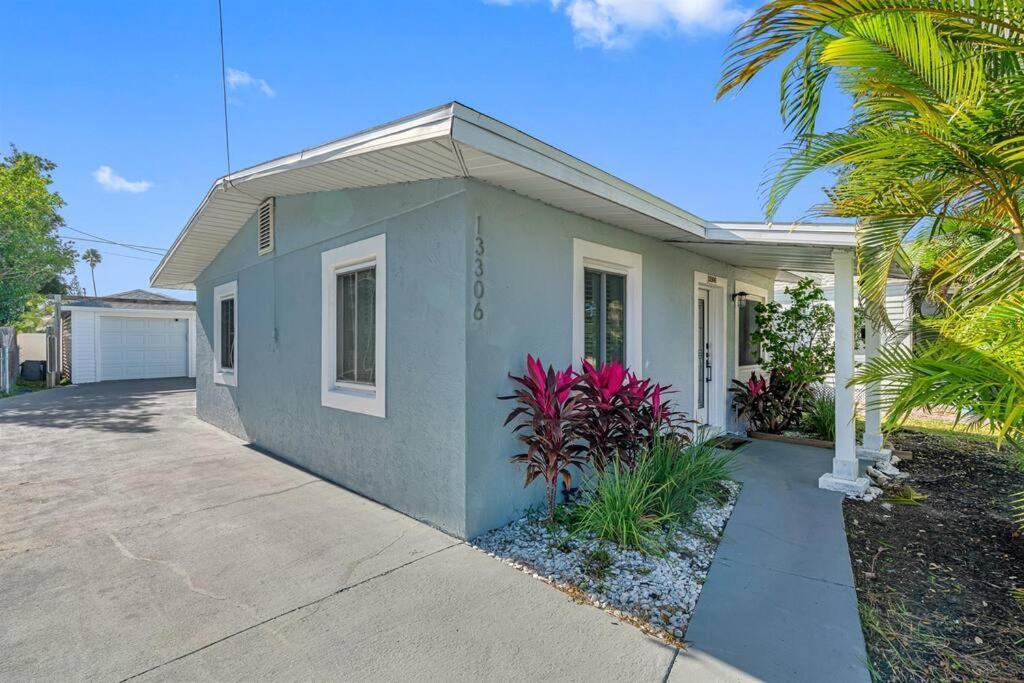 Amazing House Block From Beaches & Attractions Villa St. Pete Beach Eksteriør billede